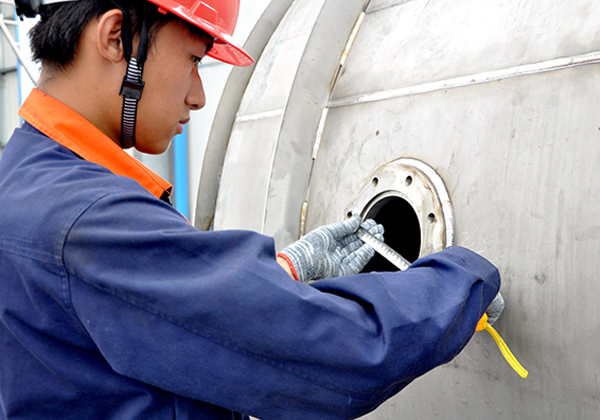 草莓丝瓜向日葵黄瓜榴莲污绿巨人蒸發器生產車間技術員檢測 草莓丝瓜向日葵黄瓜榴莲污绿巨人蒸發(fā)器生產車間技(jì)術員檢測