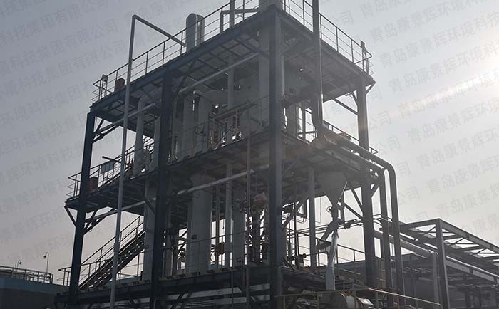 雙效蒸發器（qì）現場實拍（pāi）